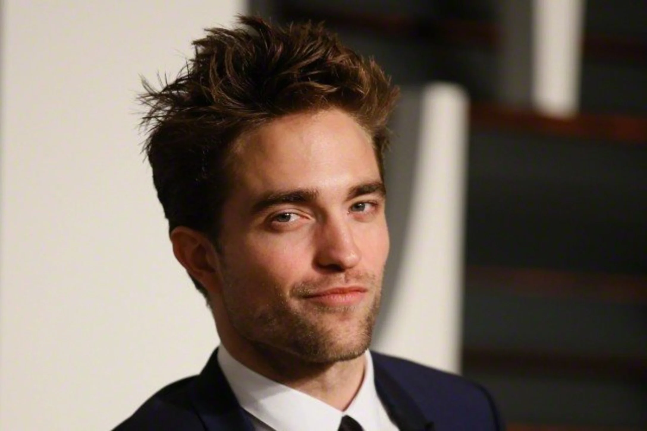 Robert Pattison - Now